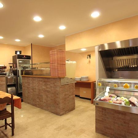 Orso Momo Hotel Calizzano Екстериор снимка